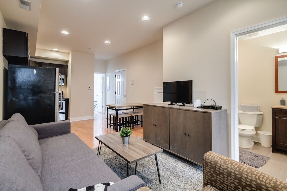 Apartment (2 Bedrooms)