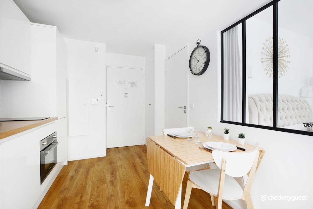 Apartment photo 1