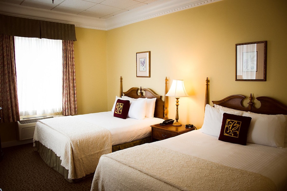 Traditional Double Room, 2 Double Beds photo 3