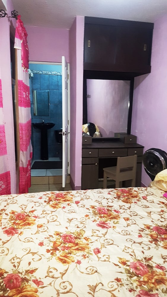 Double Or Twin Room photo 2