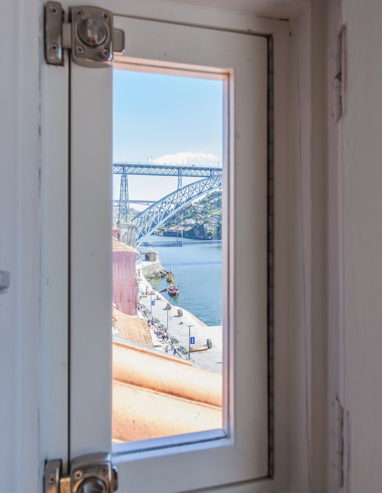 Suite, River View