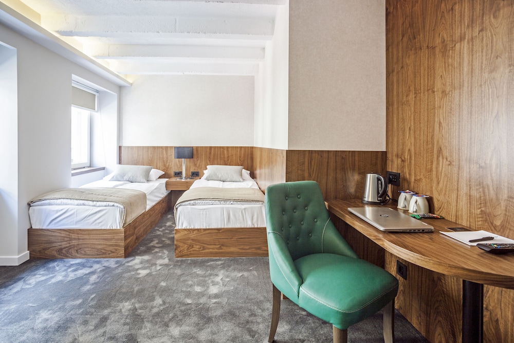 Standard Suite photo 2
