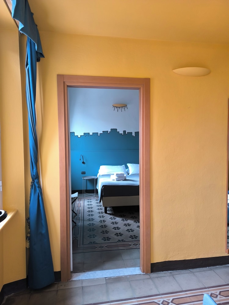 Standard Quadruple Room photo 2