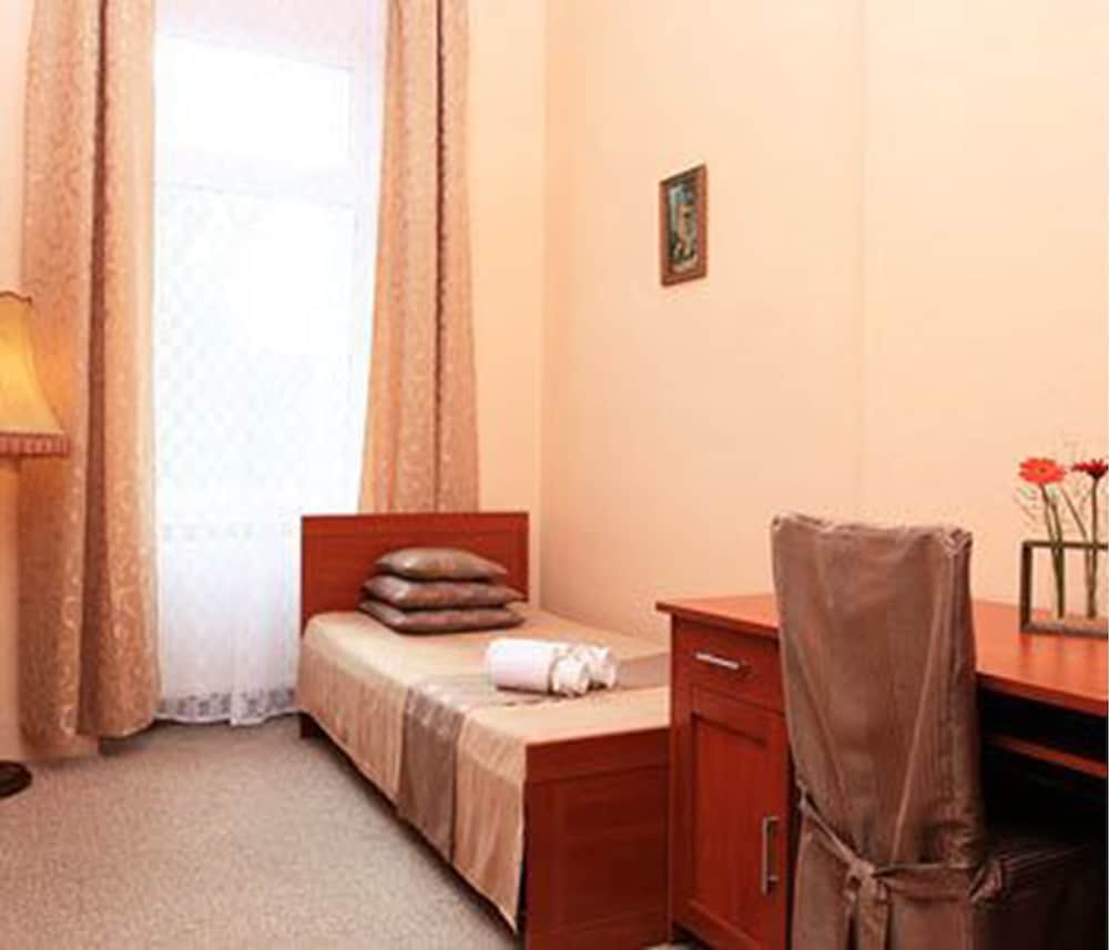 Single Room photo 1