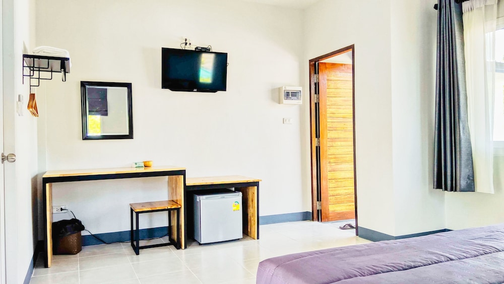 Basic Double Room photo 3