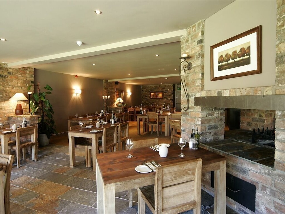 Standard Double Room, Ensuite - Photo 3