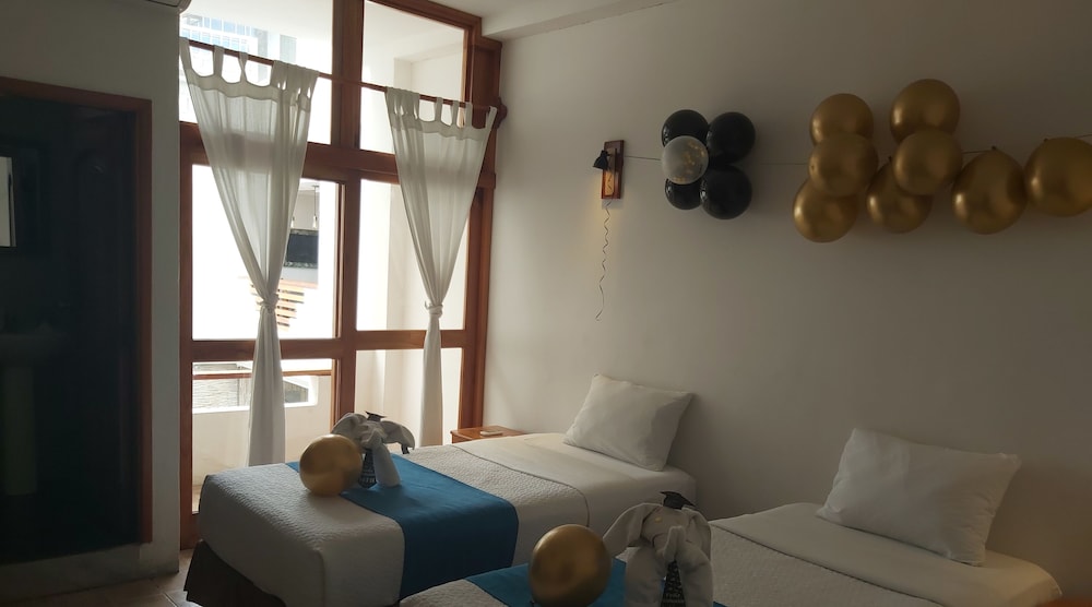 Deluxe Twin Room, Balcony photo 1