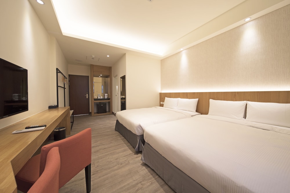 Elite Quadruple Room photo 1