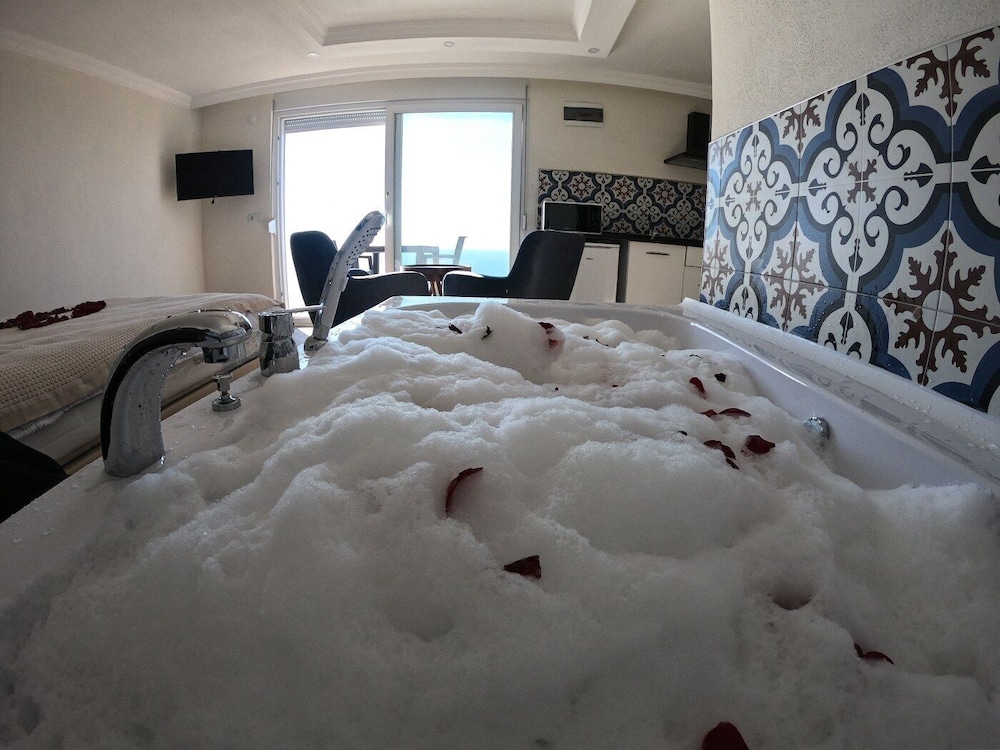 Romantic Double Room photo 2