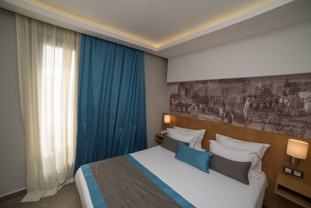 Standard Room, 1 Queen Bed photo 1