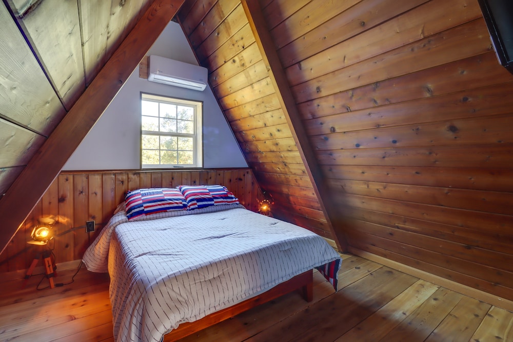 House (2 Bedrooms) photo 1
