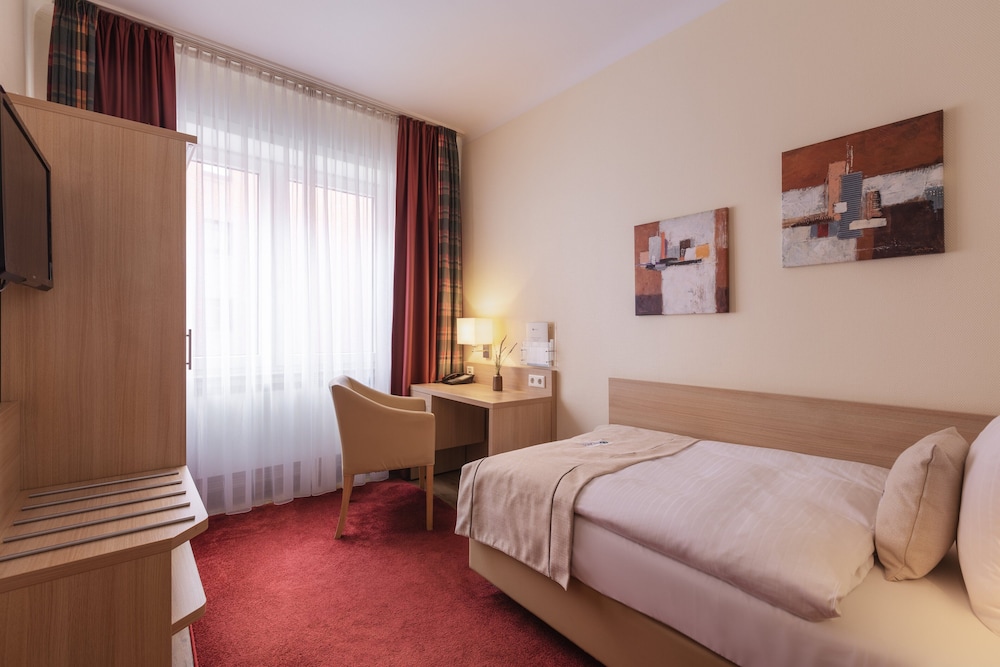 Business Single Room photo 2