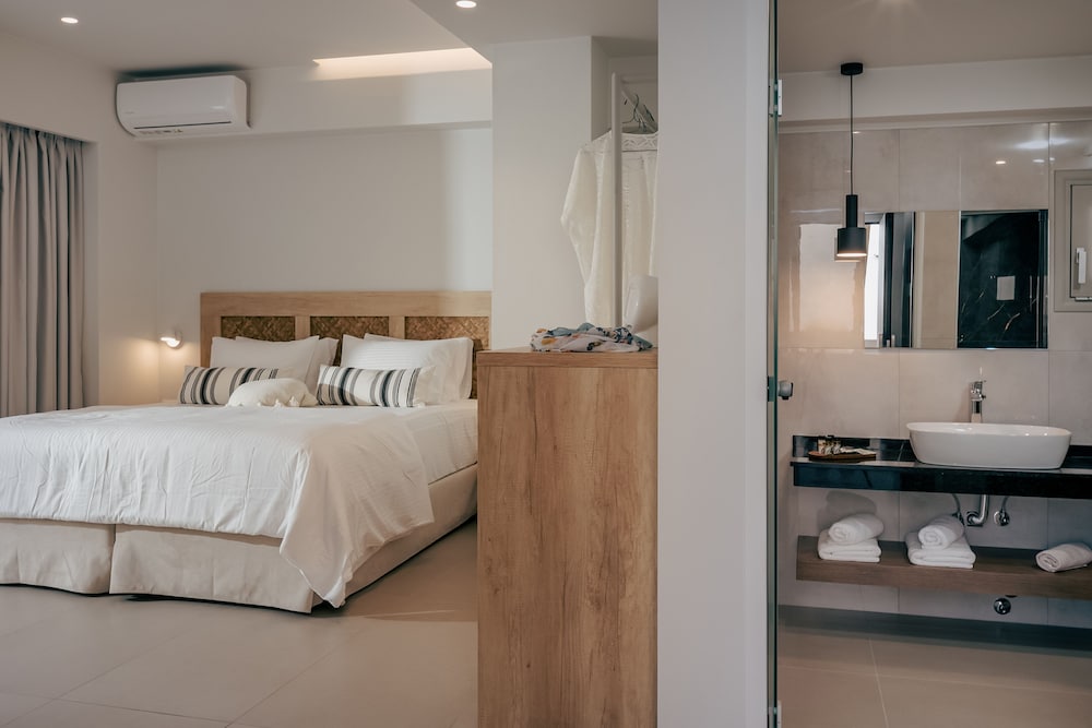 Junior Suite, Hot Tub