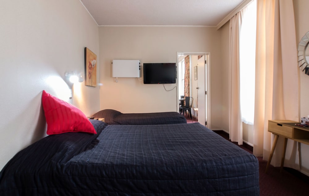 Twin/Triple Room photo 2