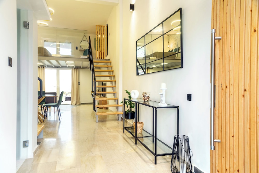 Deluxe Apartment, Sea View (Sofianna)