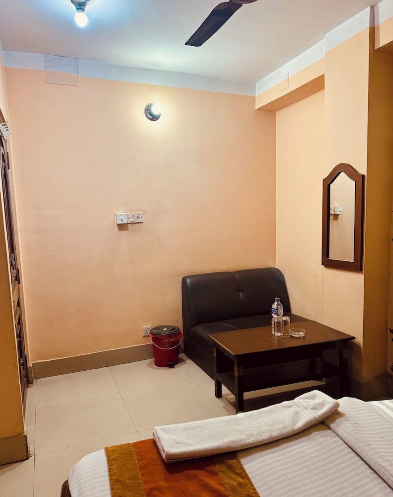 Deluxe Double Room, Private Bathroom, City View