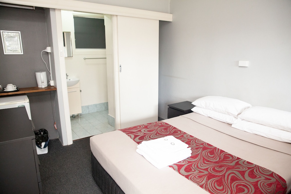 Motel Double