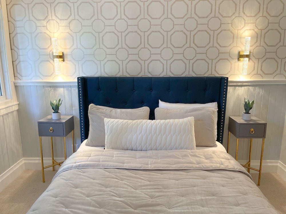Room, Garden View (C)