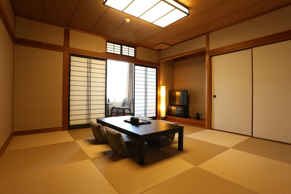 Economy Triple Room, Non Smoking