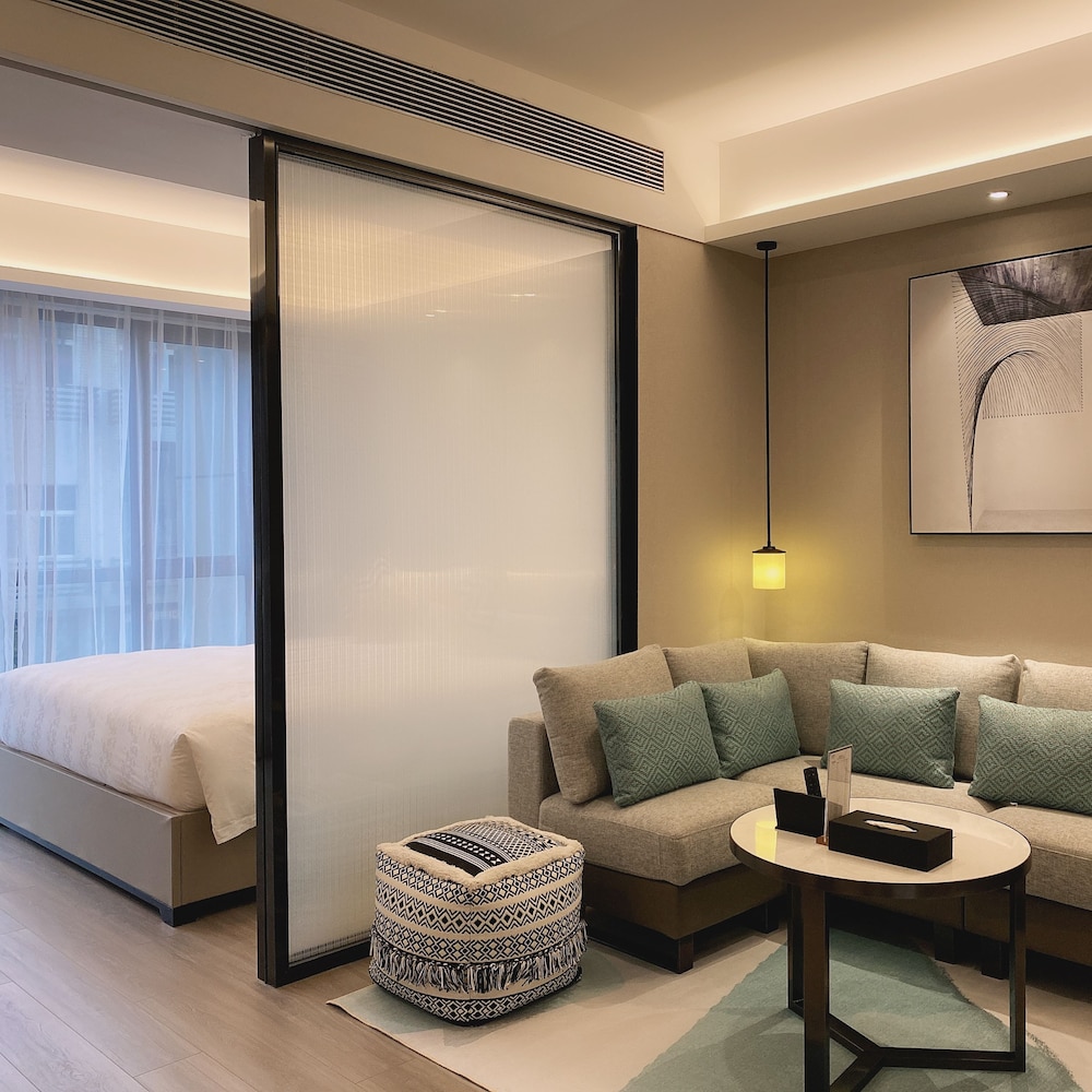 Executive Suite photo 2