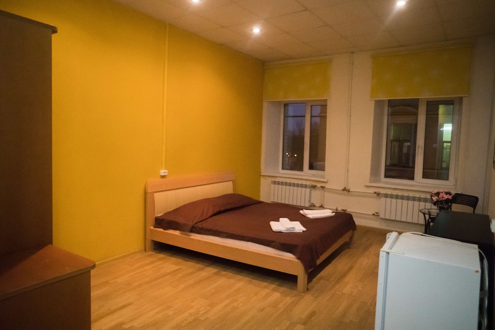 Economy Double Room, Private Bathroom photo 2