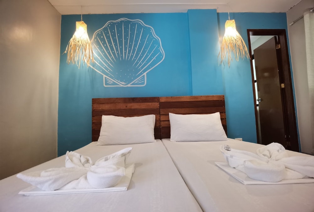 Twin Room - Photo 3
