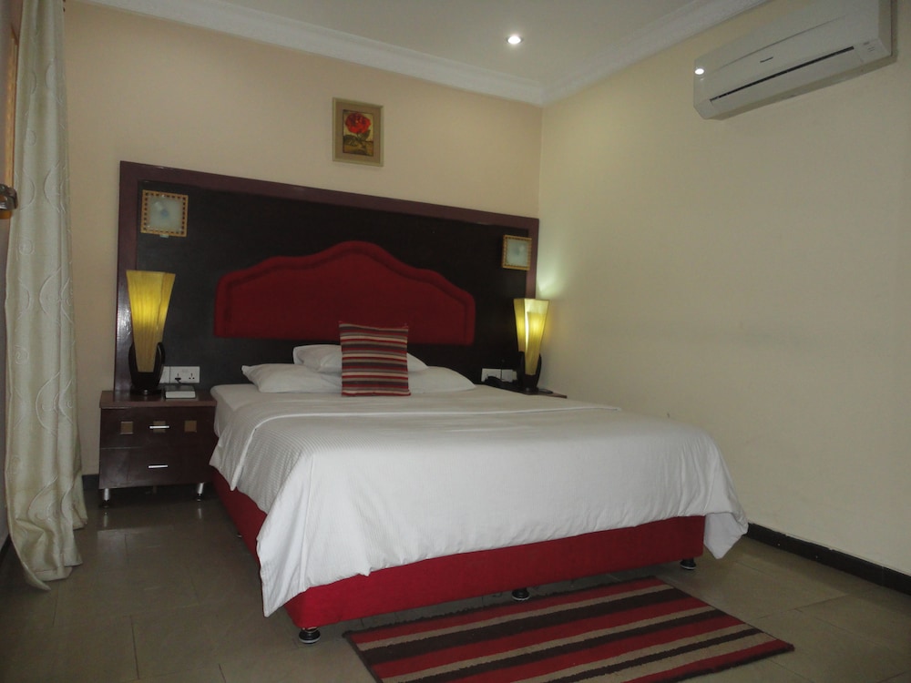 Executive Apartment photo 3