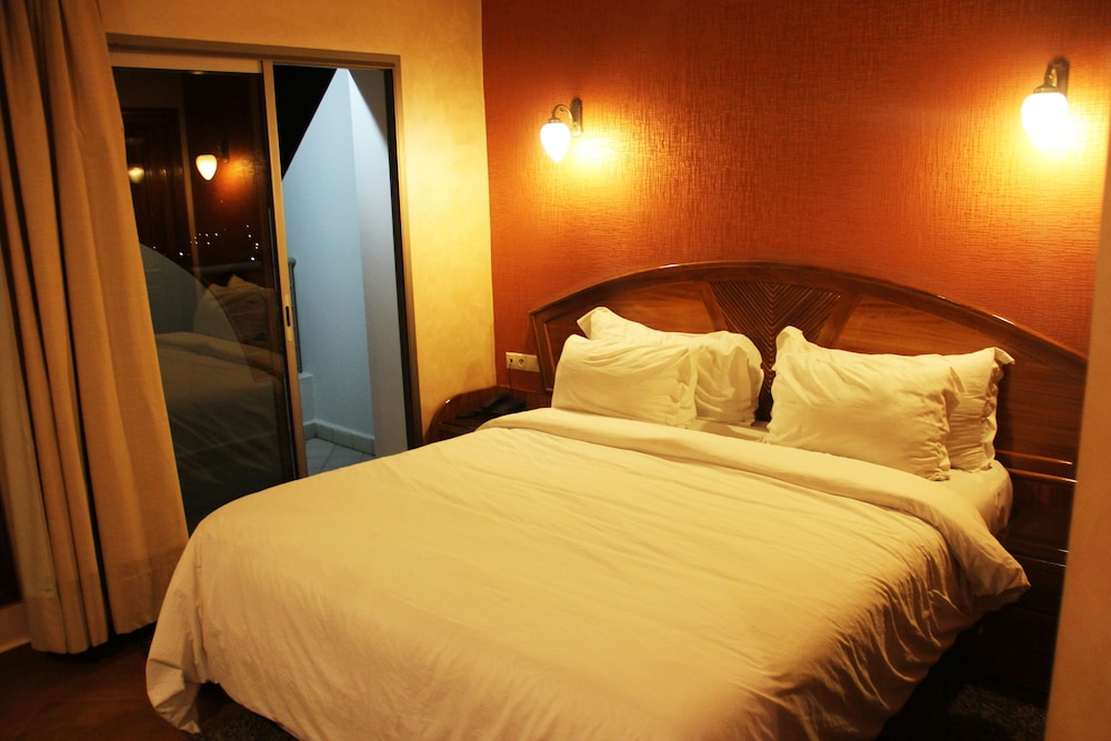 Suite, 1 Double Bed photo 1