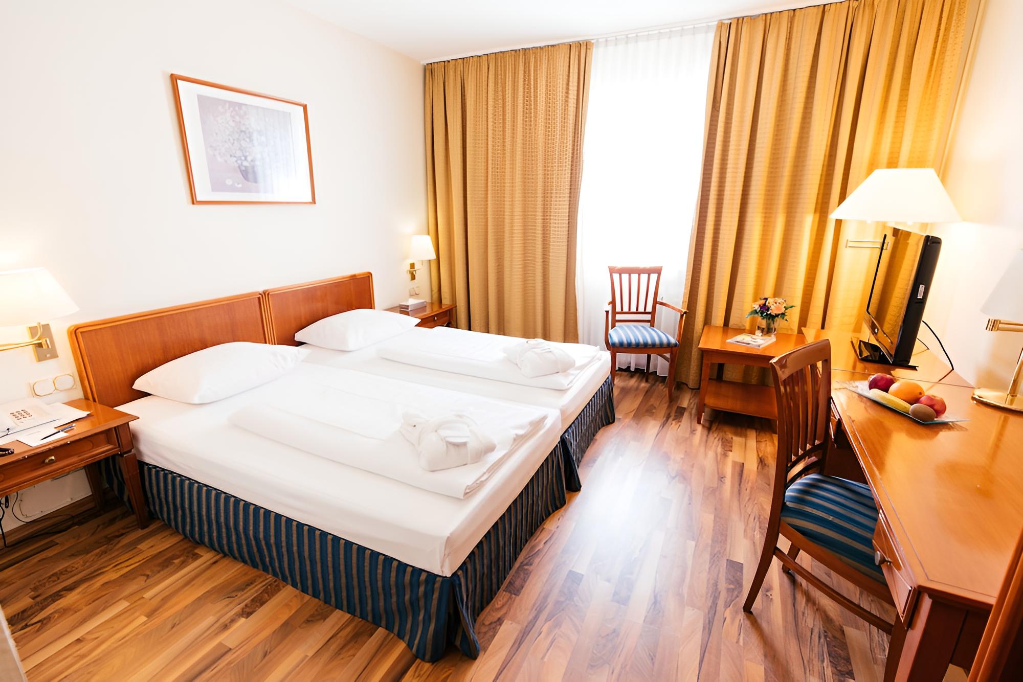 Business Double Room/ Twin Room - incl. drinks from the Minibar photo 3