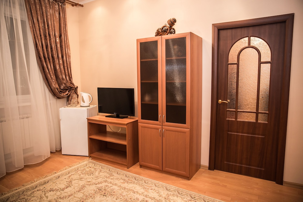 Suite, 1 Bedroom photo 2