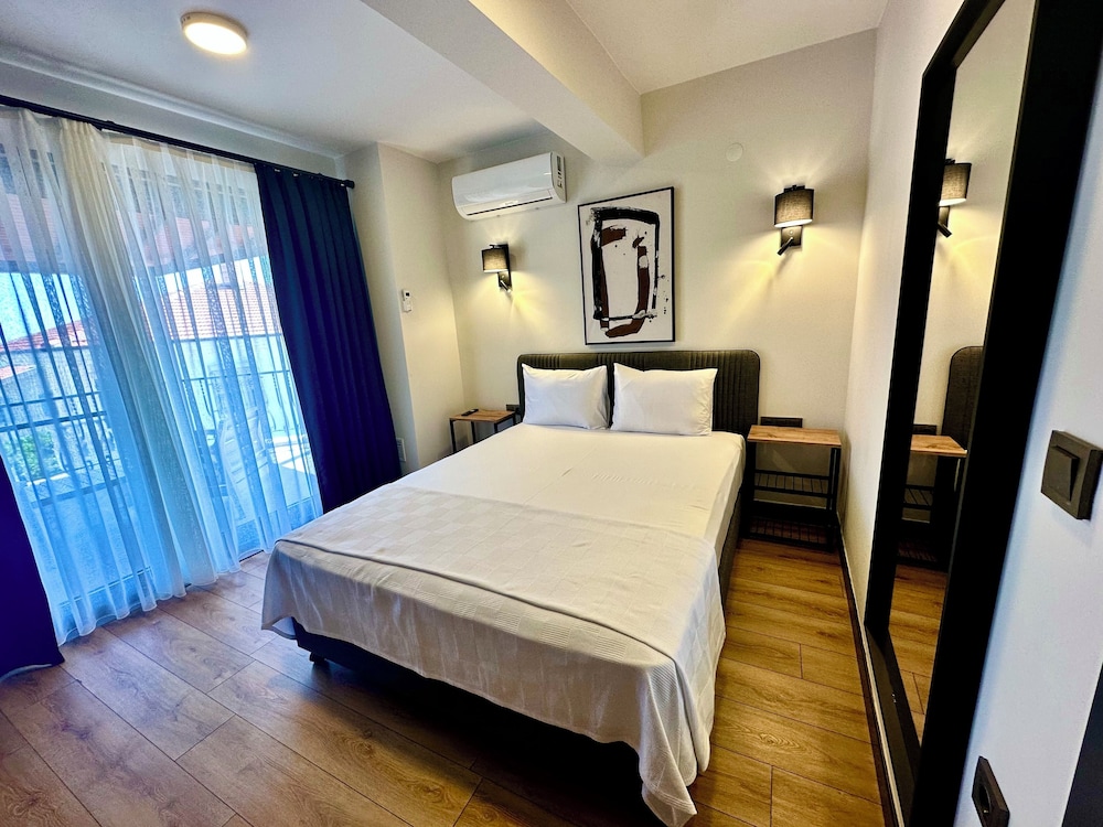 Deluxe Double Room, Terrace, Sea View photo 1