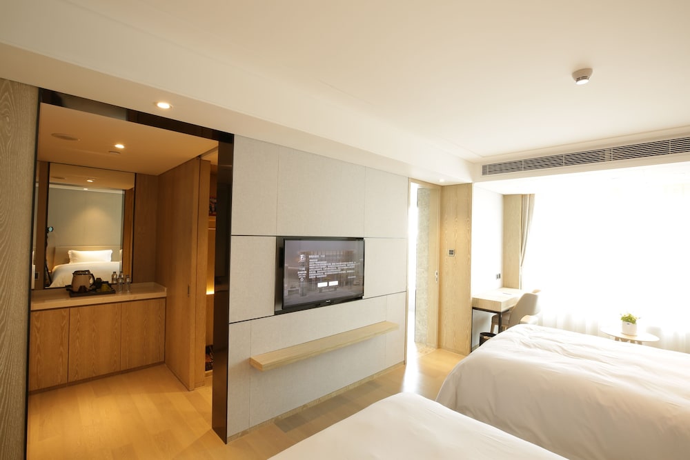 Luxury Twin Room photo 3