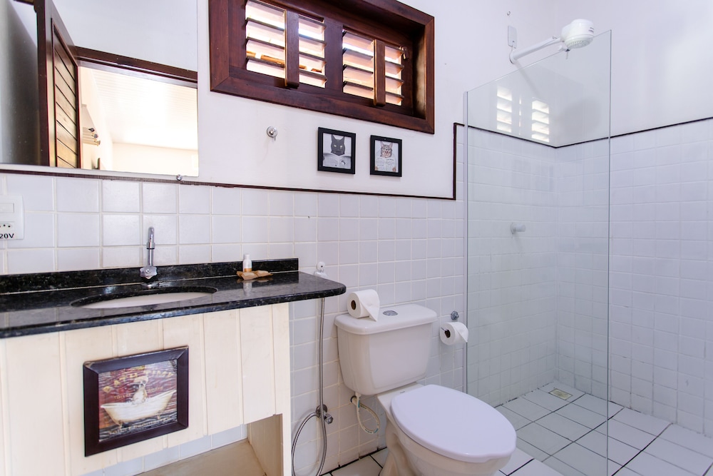 Family Room - Photo 10
