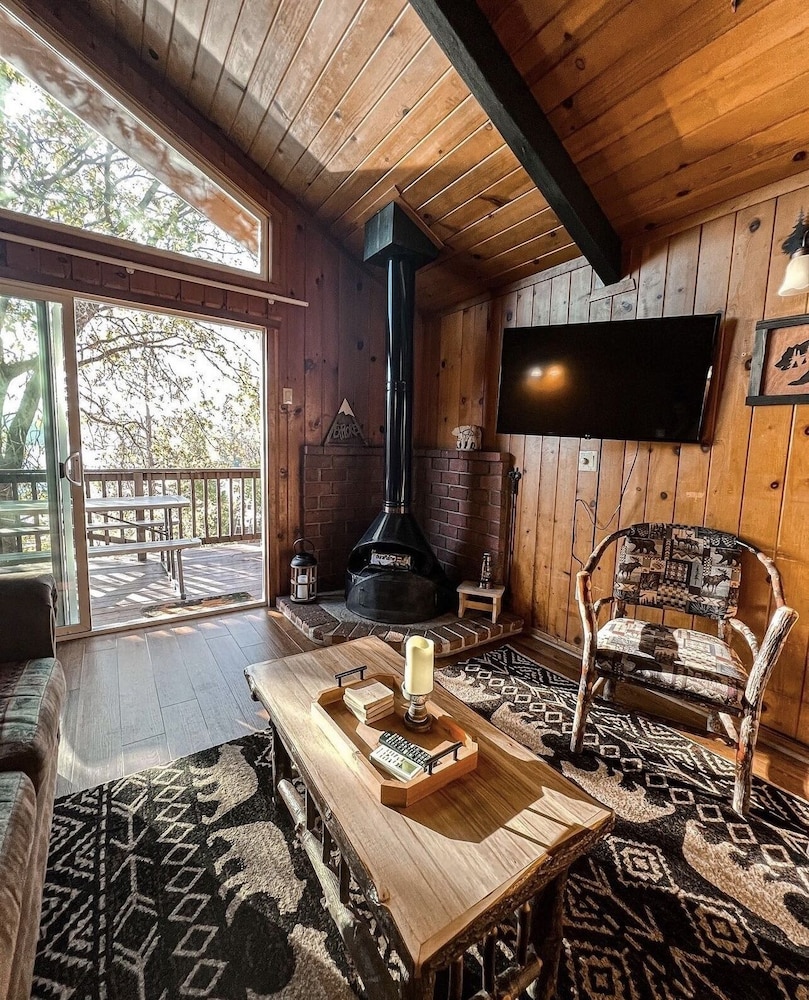 Standard Chalet, Multiple Beds, Kitchen, Resort View - Photo 4