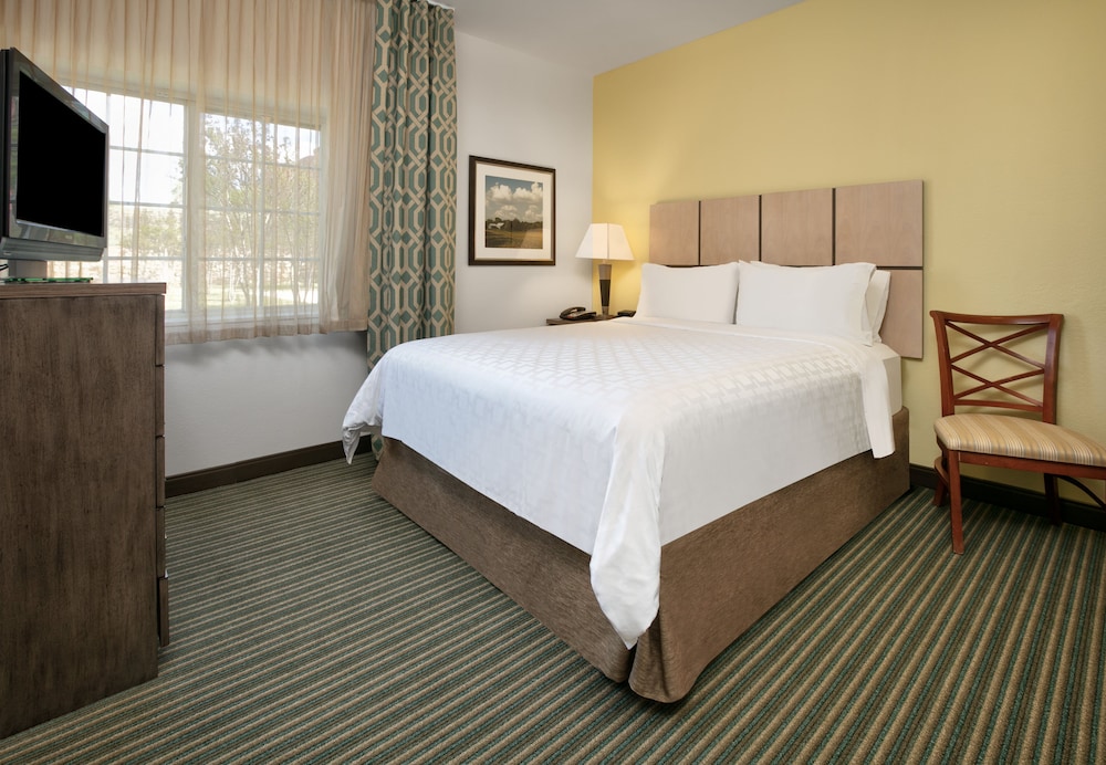 Suite, 1 Bedroom - Photo 3