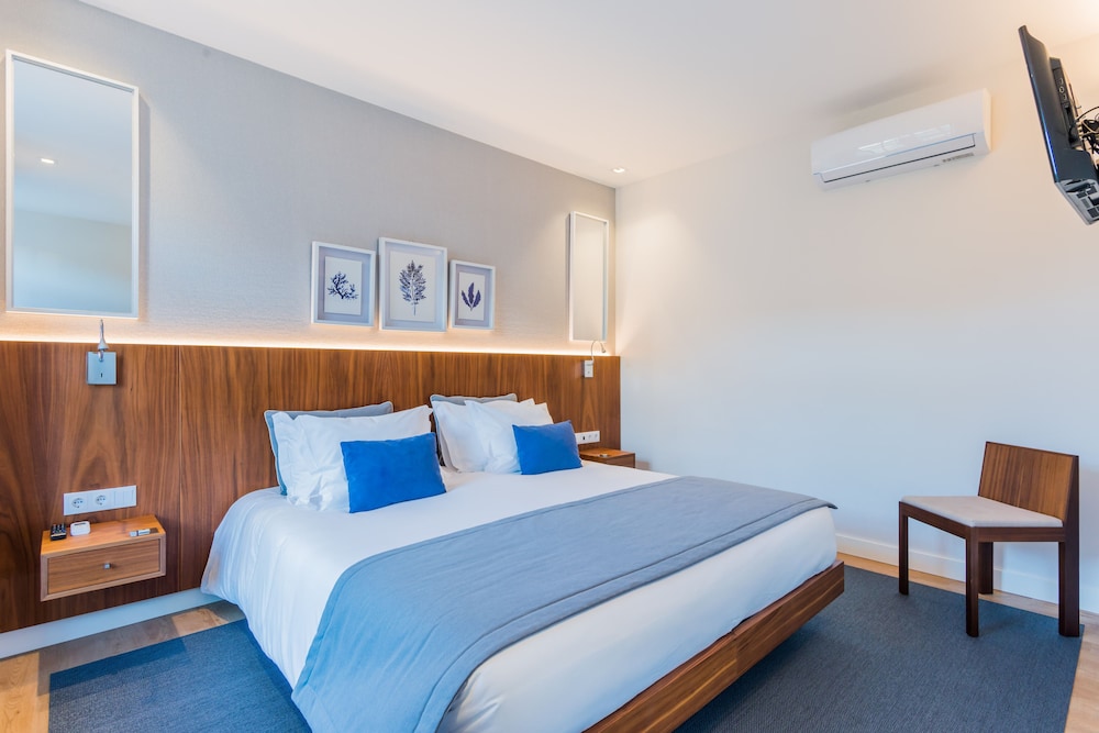 Deluxe Apartment, 2 Bedrooms, Balcony, City View photo 2