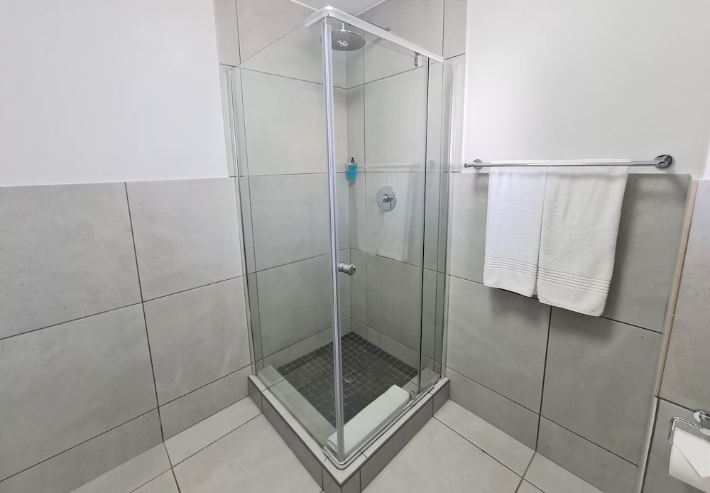 Deluxe Apartment, 1 Bedroom - Photo 2