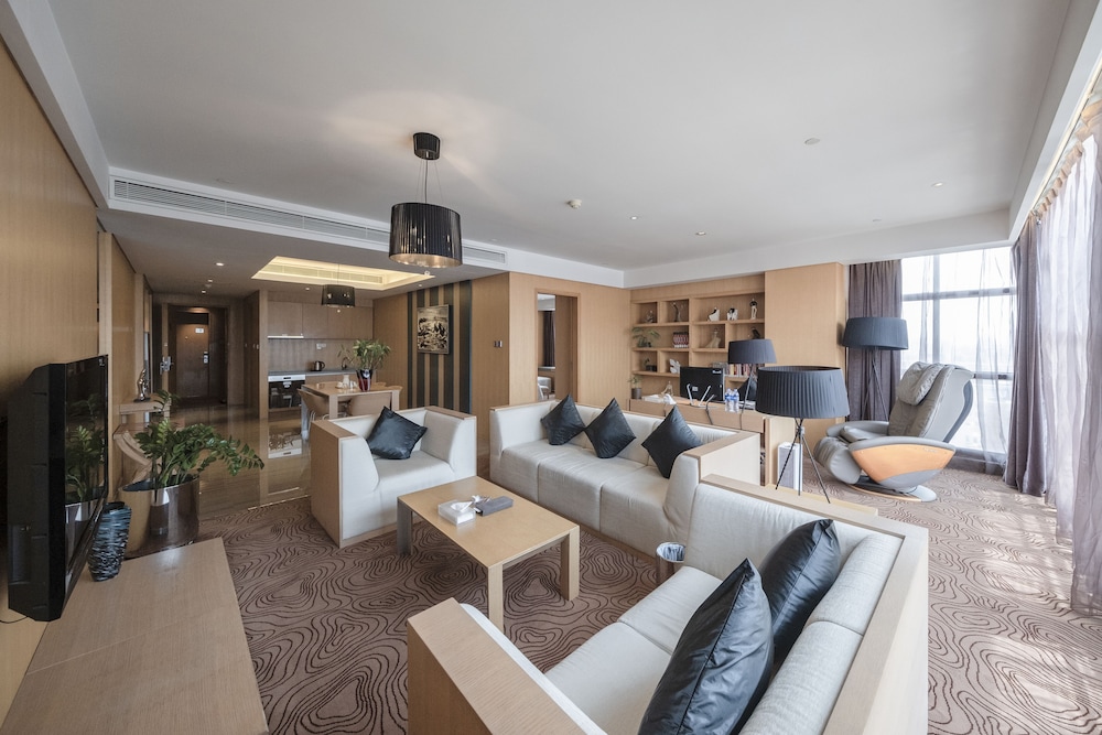 Premier Suite photo 1