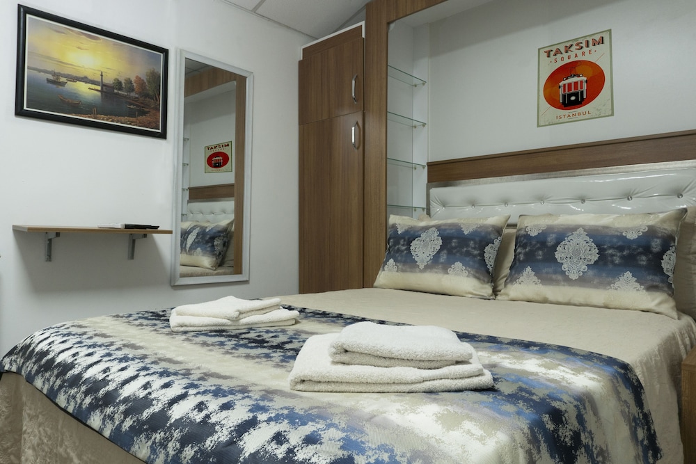 Deluxe Double Room photo 2