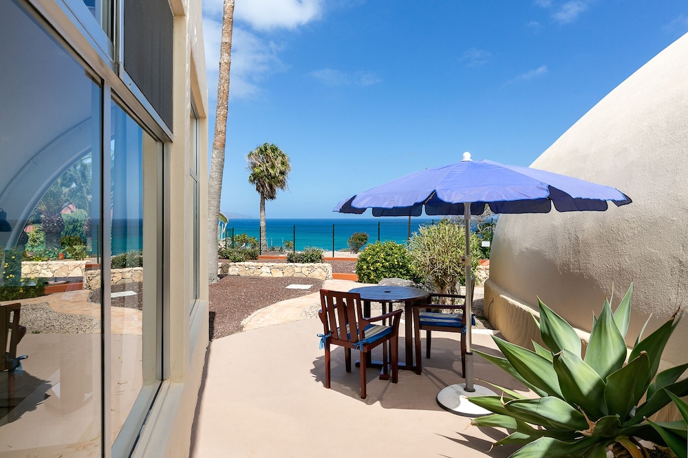 Suite, Patio, Sea View (Terrace, 1 adult and 3 children)