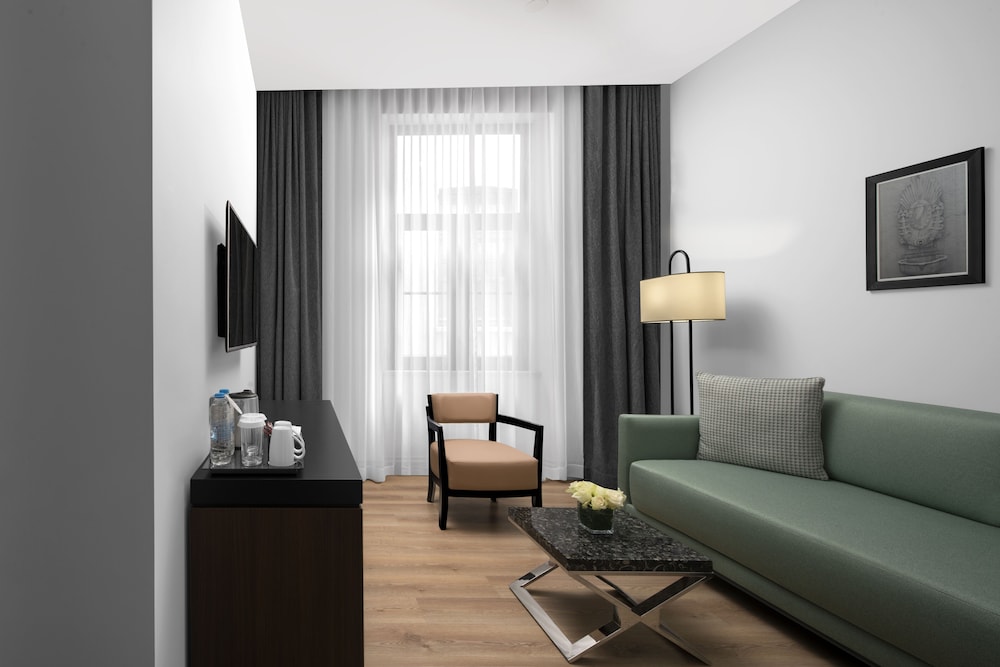 Deluxe Suite No View French photo 2