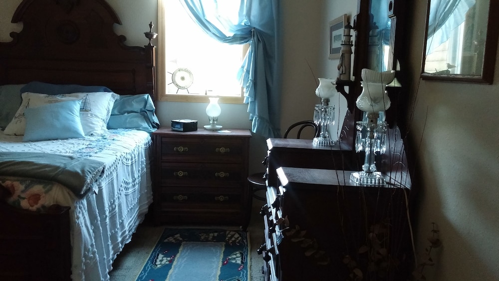 Double Room Single Use, 1 Double Bed photo 2