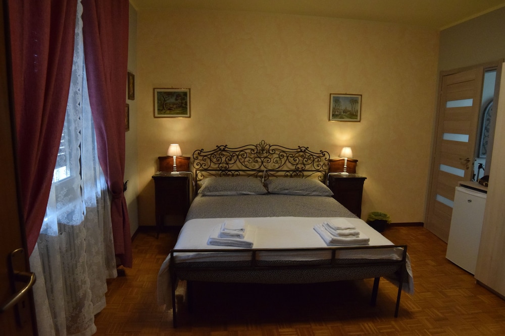 Deluxe Triple Room (Ticino) photo 2