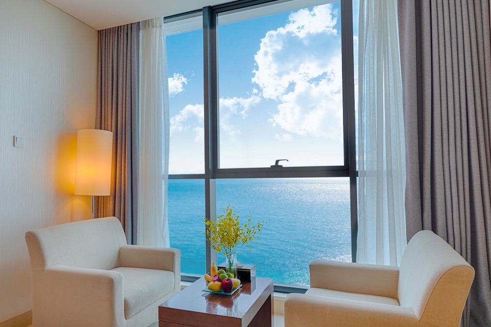 OCEAN DELUXE HOLLYWOOD photo 2