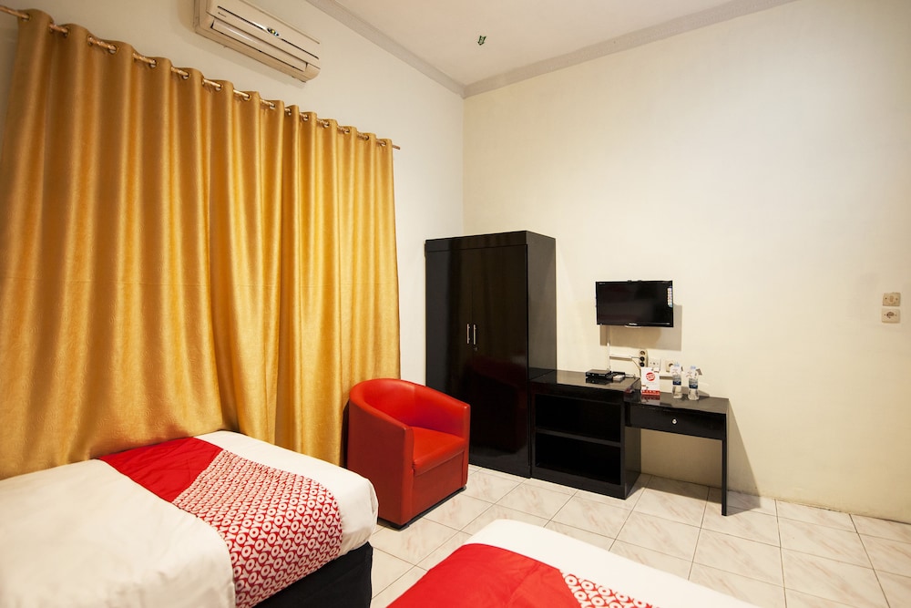 Standard Twin Room photo 3