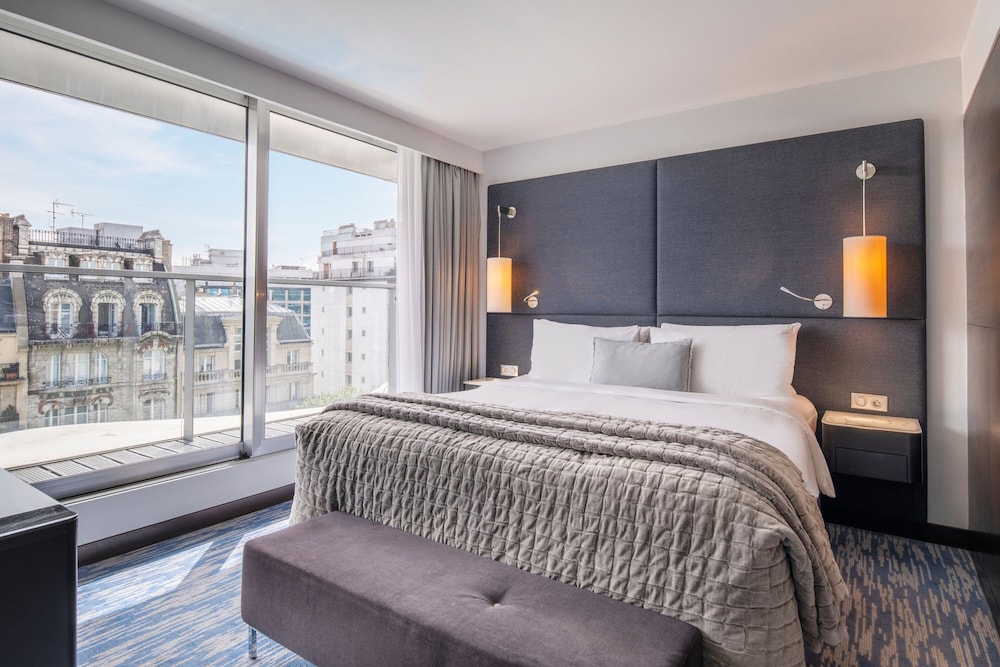 Suite, 1 King Bed, Terrace, Tower (Arc de Triomphe, Eiffel Tower View) Suite, 1 King Bed, Terrace, Tower (Arc de Triomphe, Eiffel Tower View)