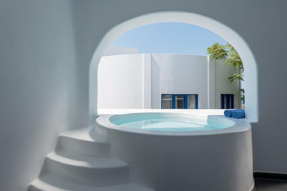 Superior Studio, Hot Tub - Photo 9