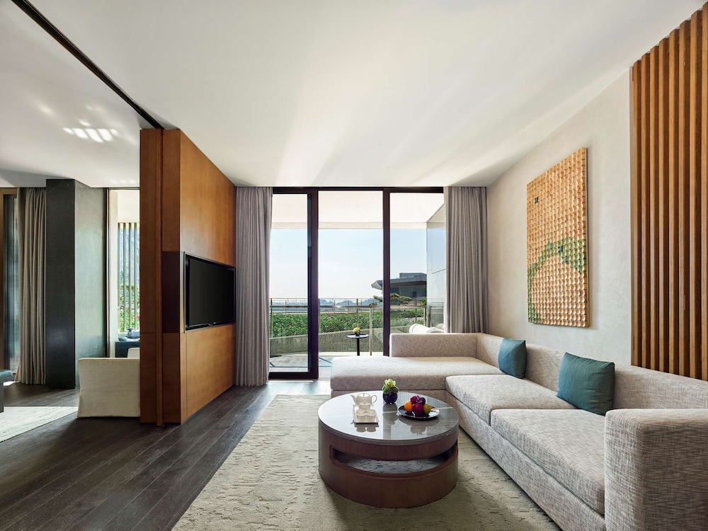 Dream Valley Cliff Suite photo 1