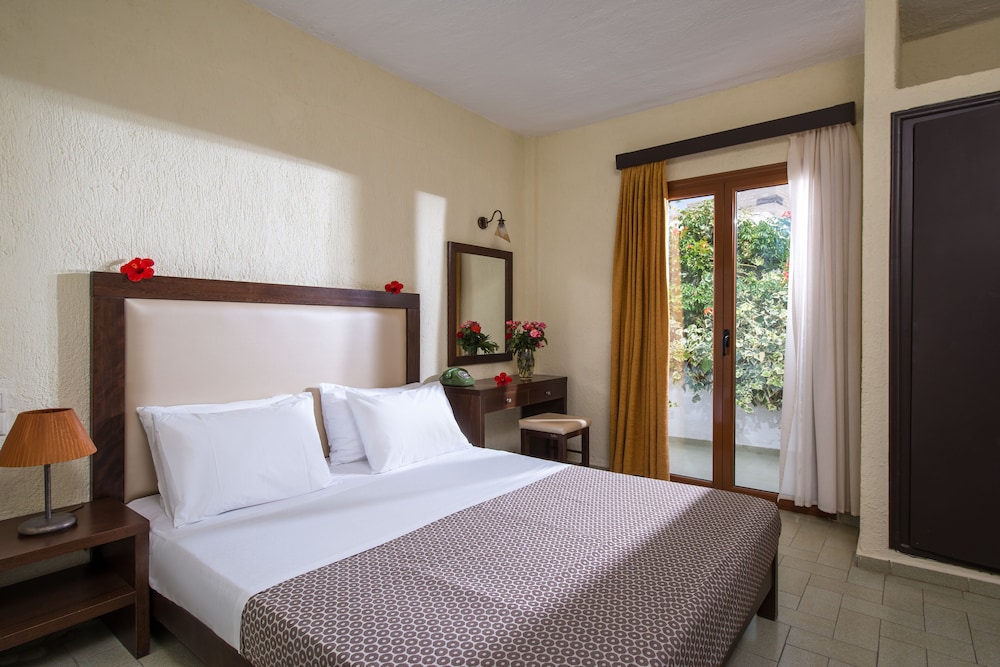 Deluxe Suite - Photo 1