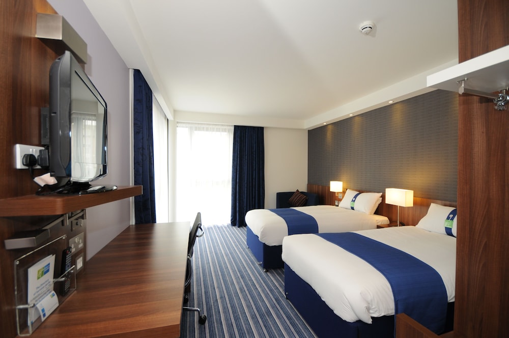 Standard Room, 2 Twin Beds, Accessible photo 2